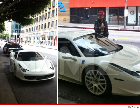 lil-za-justin-bieber-ferrari-tmz-3