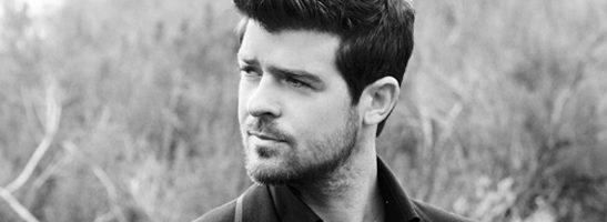 Nieuwe clip Robin Thicke te sexy voor YouTube