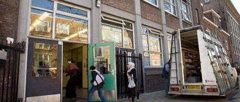 Jongen & meisje gearresteerd voor stelen eindexamens
