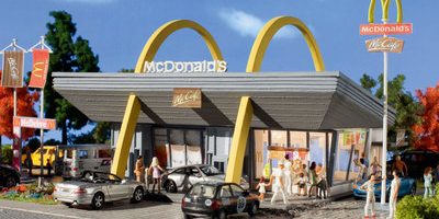 Vrouw blokkeert McDrive voor gratis burgers