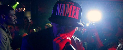 Nino maakt remix ‘Helemaal Naar De Klote’