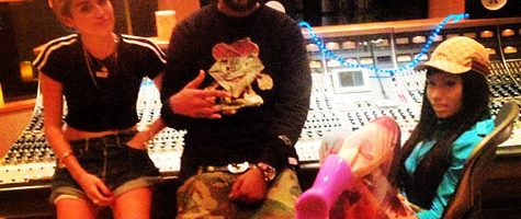 Miley Cyrus en Nicki Minaj in de studio