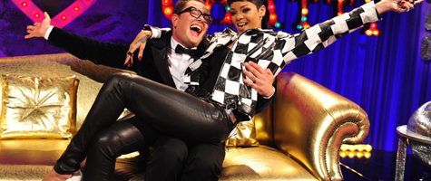 Rihanna doet ‘What Now’ live bij Chatty Man