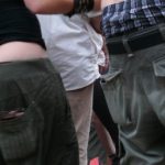 McDonalds weigert bezoekers met afgezakte broek