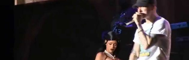 Eminem en Rihanna doen ‘Stan’ live
