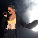 Rihanna ook op het podium van de Grammy Awards