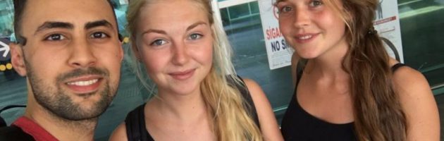 ‘Telegraaf knipt Marokkaanse jongen uit foto Istanbul’