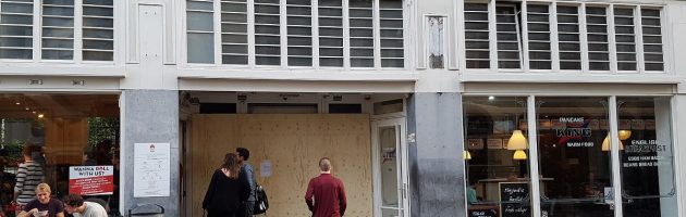 Club Abe weer open; VIP-tafels verboden