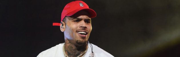 Chris Brown aangeklaagd voor verkrachting