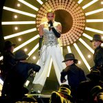 J.Lo doet ‘Dinero’ live tijdens Billboard Music Awards