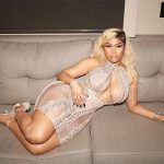 Nicki Minaj schuift releasedate ‘Queen’ weer op