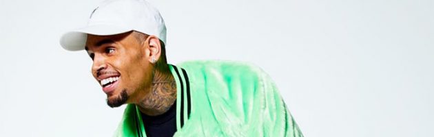 Chris Brown aangeklaagd door schoonmaakster