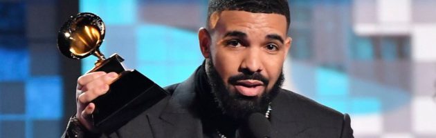 Drake krijgt gratis vliegtuig