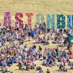 Glastonbury 2020 gecanceld om Coronavirus