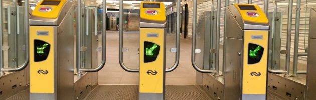 GVB gaat nieuwe kaartlezers uitrollen voor inchecken met mobiel