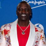 Zakenpartner Akon sleept zanger voor de rechter