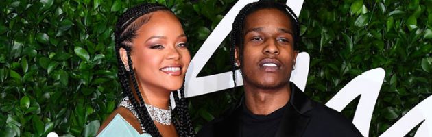 Rihanna zwanger van eerste kindje