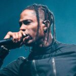 Travis Scott’s advocaat haalt uit naar politie om timing Astroworld rapport