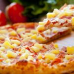 Pizzabakker in Italië verkoopt pizza’s met ananas